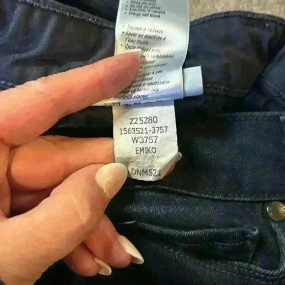 PAIGE Jeans Hoxton Ultra Skinny, size 26. - Picture 11 of 11